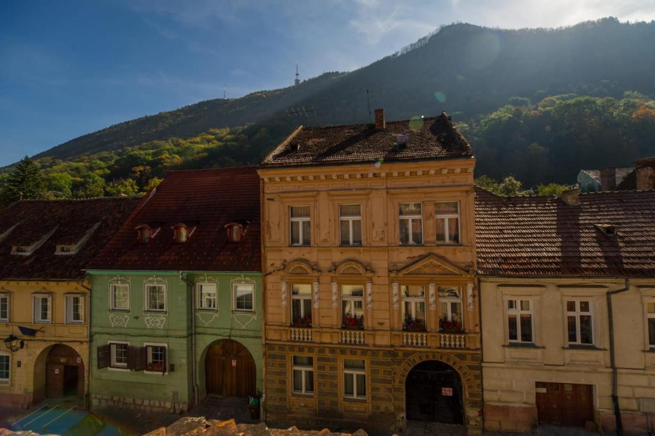 Ferienwohnung Superb Historical Center Brașov Exterior foto